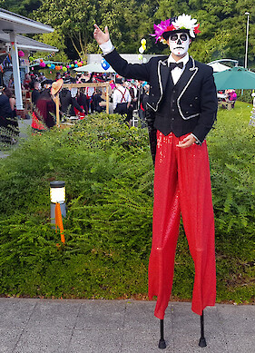 day of the dead stilt walkers hire uk